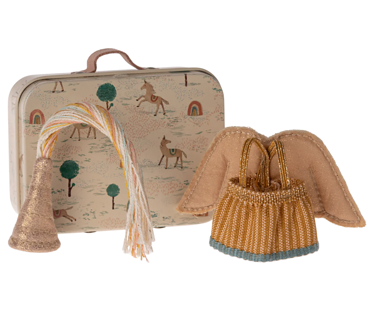 Maileg Fairy Clothes in Suitcase, LIttle Sister Mouse