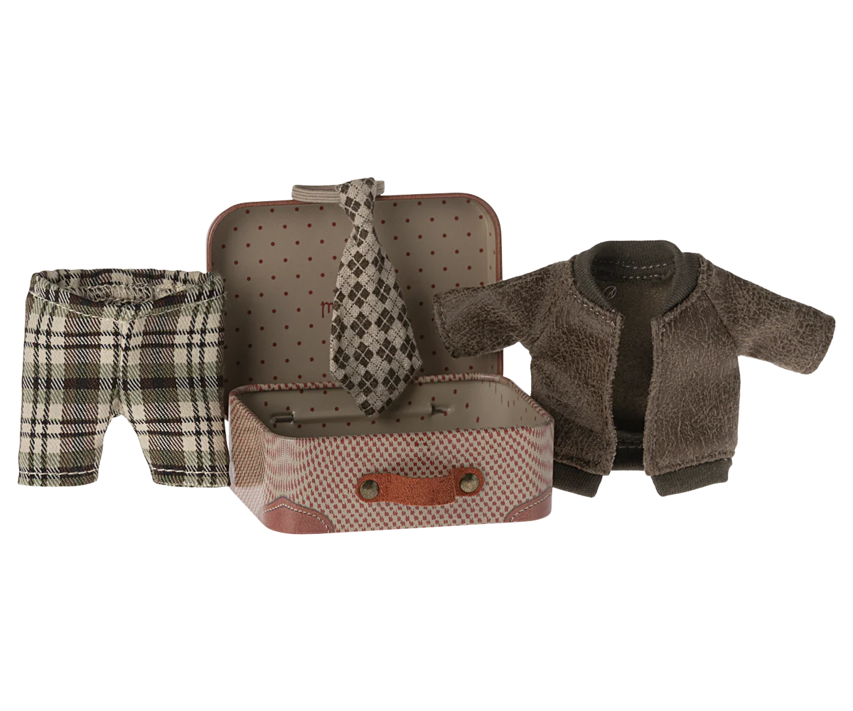 Maileg Jacket, Pants & Tie in Suitcase, Mouse Grandpa