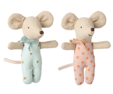 Load image into Gallery viewer, Maileg - Twins, Baby Mice in Matchbox
