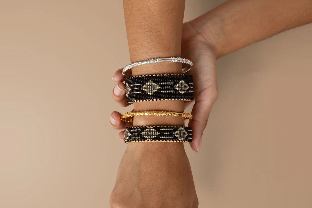 Etkie Native-American-Made Cuff - Kelly | Large