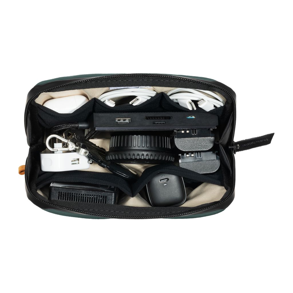 Native Union Paris - W.F.A Tech Organizer: Black
