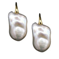 Wild Pearl Drop Earring - Gray with Gold Wire