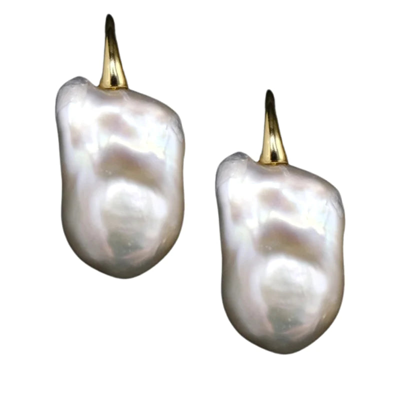 Wild Pearl Drop Earring - Gray with Gold Wire