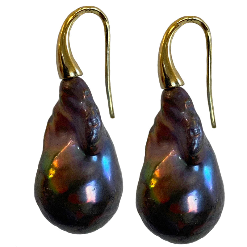 Wild Pearl Drop Earring (Black/Gold)