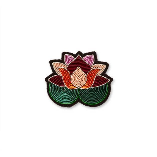 Macon & Lesquoy - Brooch - Water Lily