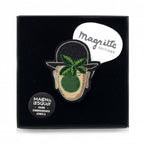 Macon & Lesquoy - Hand embroidered brooch - Apple Face