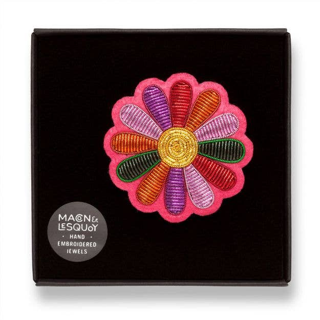 Macon & Lesquoy - Hand embroidered brooch - Funky Daisy