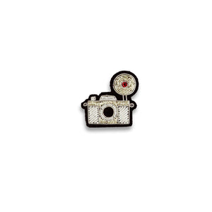Macon & Lesquoy - Brooch - Silver Camera