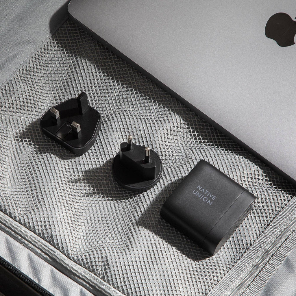 Native Union Paris - Fast GaN Charger PD 67W: Black