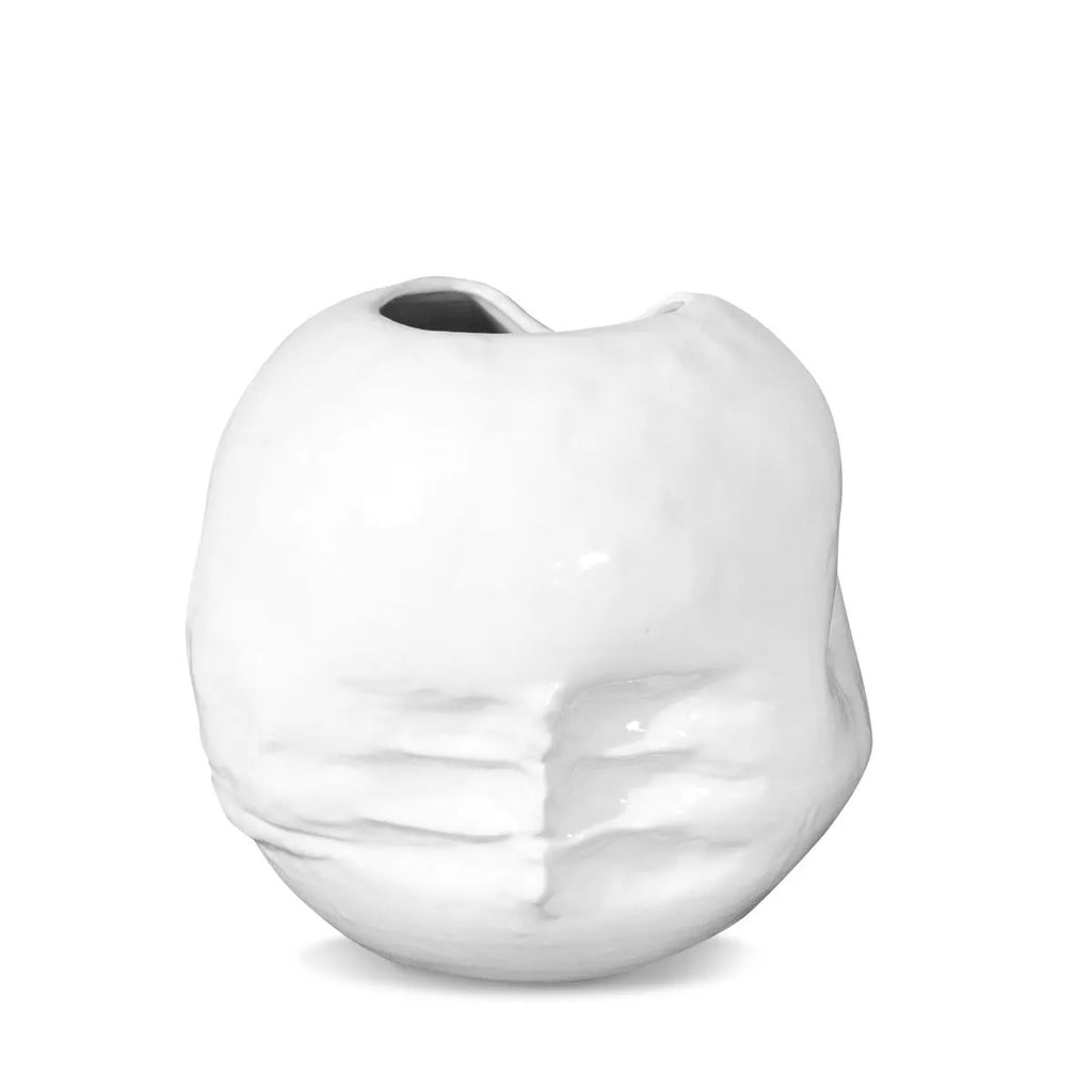 Montes Doggett + Ibolili Vase No. 411