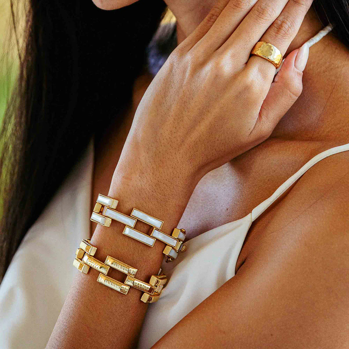 Capucine De Wulf Pathway Link Bracelet - Mother of Pearl