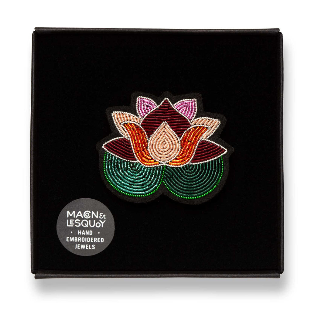 Macon & Lesquoy - Brooch - Water Lily