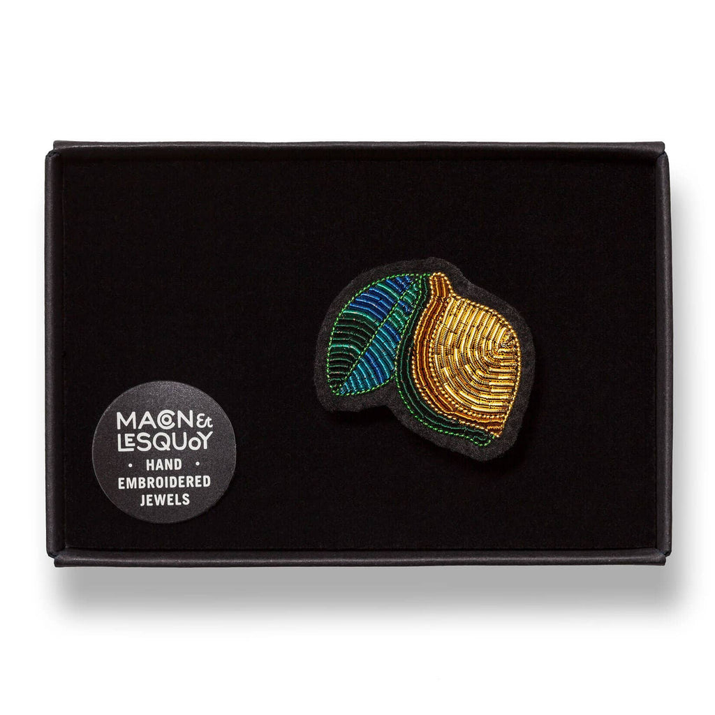 Macon & Lesquoy - Hand embroidered brooch - Lemon