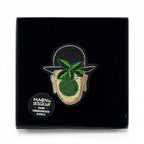 Macon & Lesquoy - Hand embroidered brooch - Apple Face