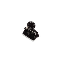 Load image into Gallery viewer, Macon &amp; Lesquoy - Brooch - Silver Camera
