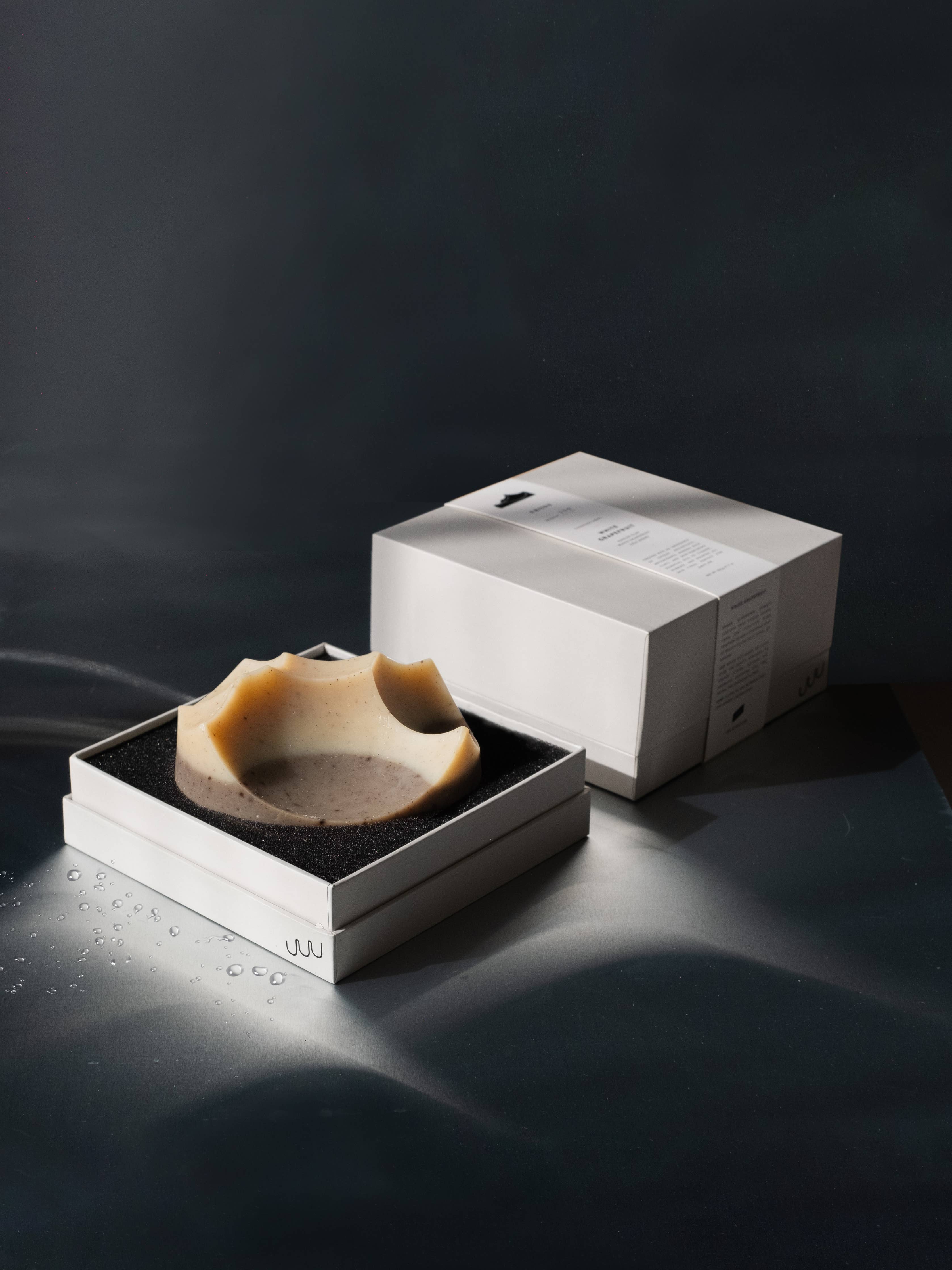 UME Studio - Erode Soap - Cardamom Vetiver