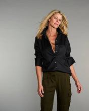 Load image into Gallery viewer, Claridge + King - The Mod in Pitch-Black Poplin: Black / XS

