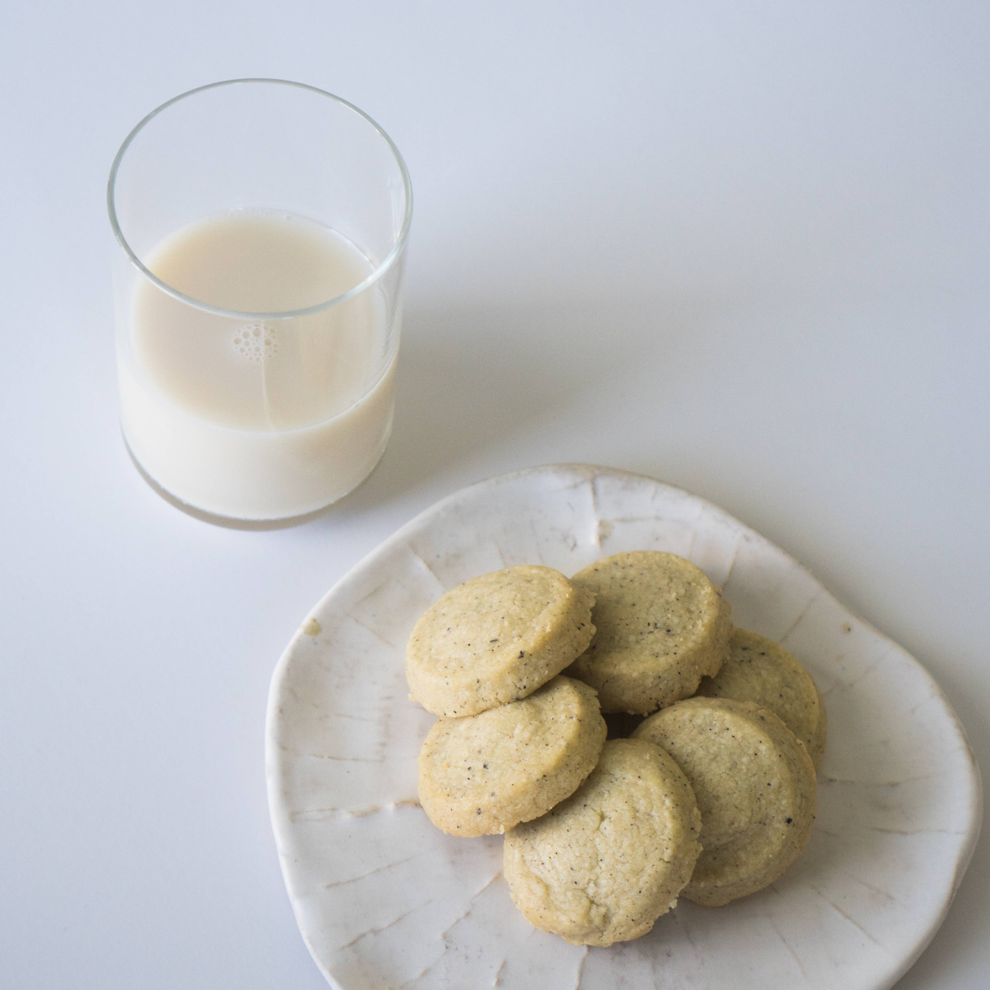 Makabi & Sons - Vanilla Earl Grey Cookies -  Oxford