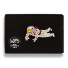 Load image into Gallery viewer, Macon &amp; Lesquoy - Brooch - Cosmonaut
