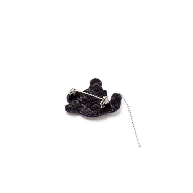 Macon & Lesquoy - Hand embroidered brooch - Teapot