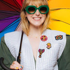Macon & Lesquoy - Hand embroidered brooch - Funky Daisy