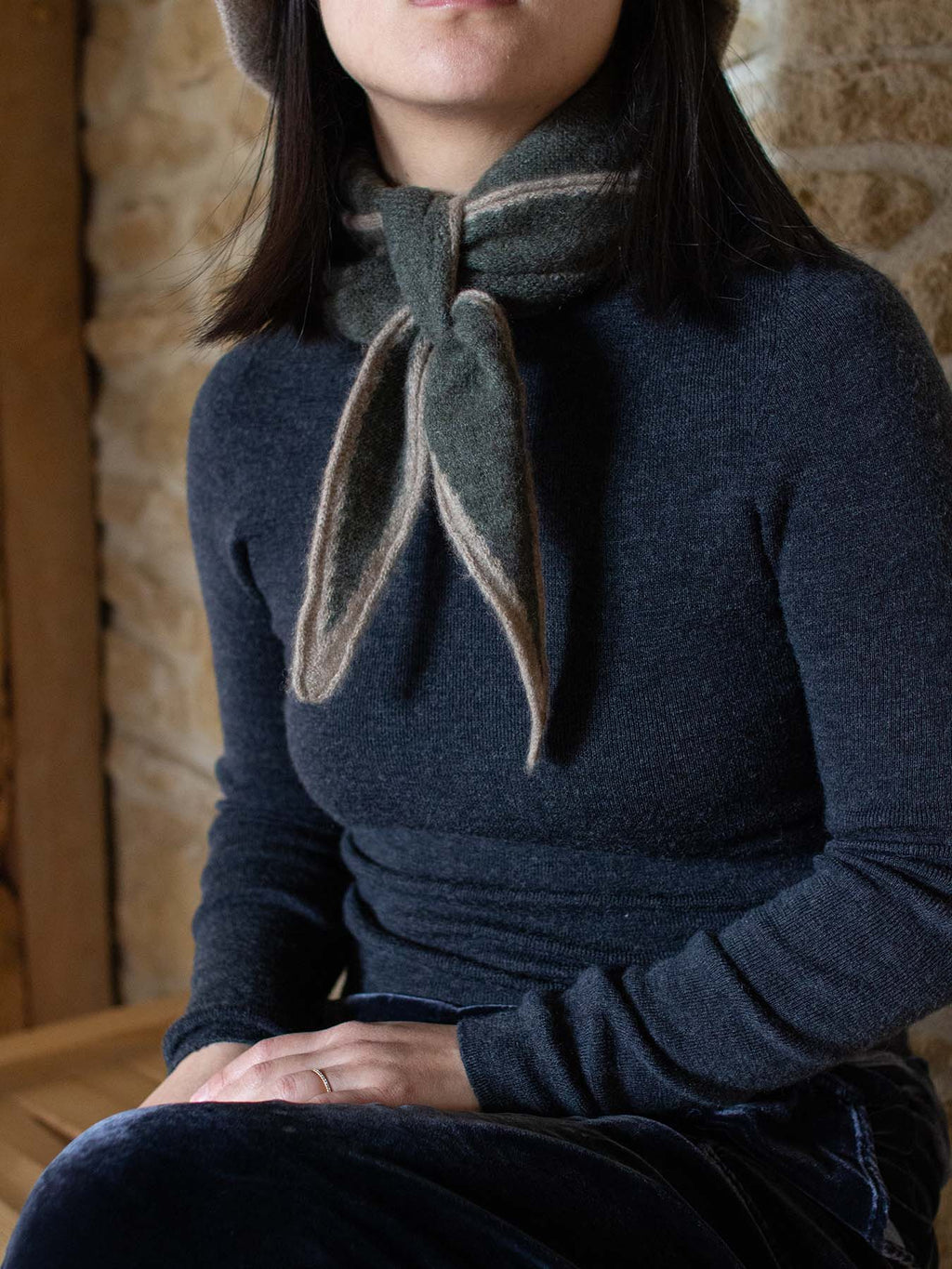 Oats & Rice Austen Spindle-shaped Cashmere Scarf | Green