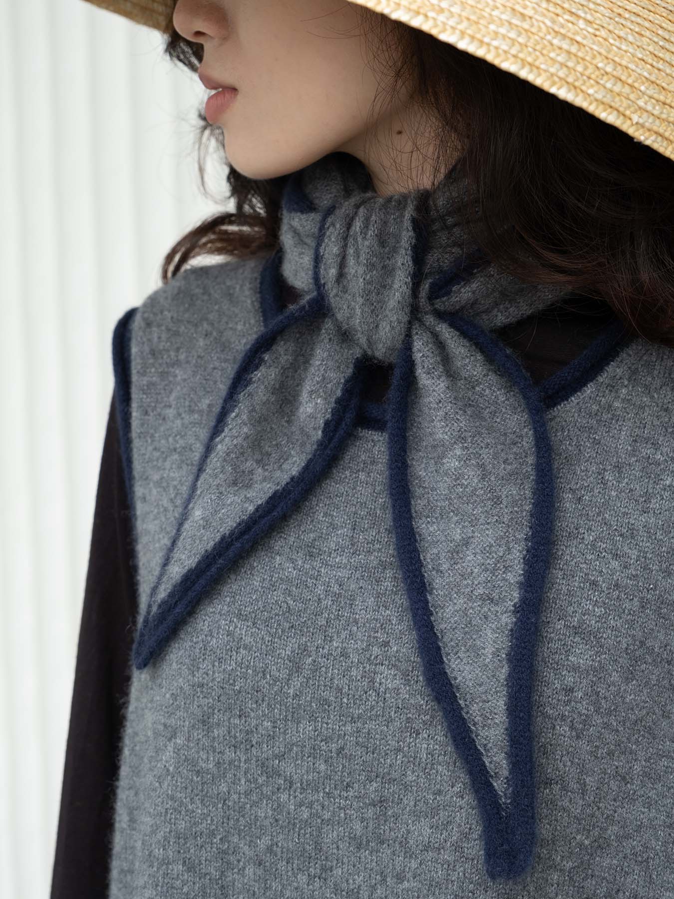 Oats & Rice Austen Spindle-shaped Cashmere Scarf | Grey