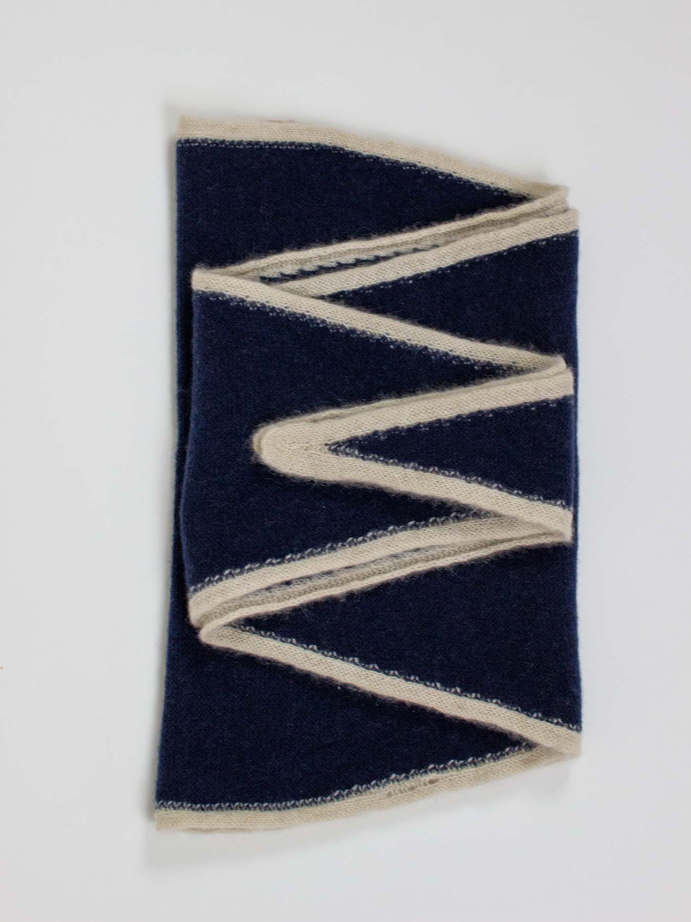Oats & Rice Austen Spindle-shaped Cashmere Scarf | Navy