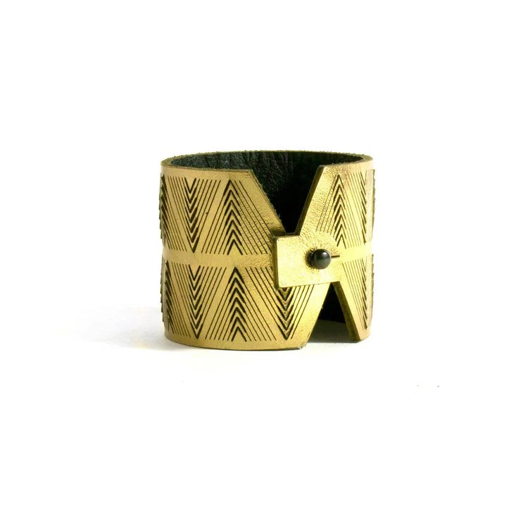 Oropopo Chevron Bracelet | Silver