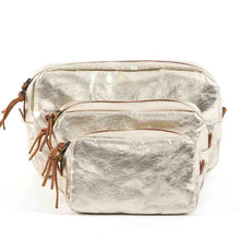 Load image into Gallery viewer, Uashmama Cosmetic Bag Beauty Case Small - Platino
