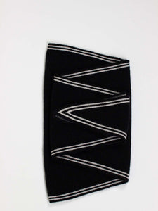 Oats & Rice Bronte Spindle-shaped Cashmere Scarf | Black