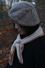 Load image into Gallery viewer, Oats &amp; Rice Bronte Spindle-shaped Cashmere Scarf | Cream
