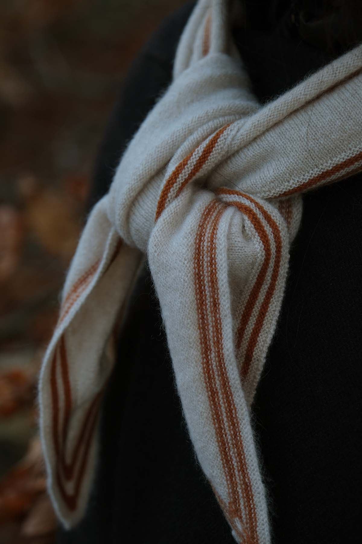 Oats & Rice Bronte Spindle-shaped Cashmere Scarf | Cream