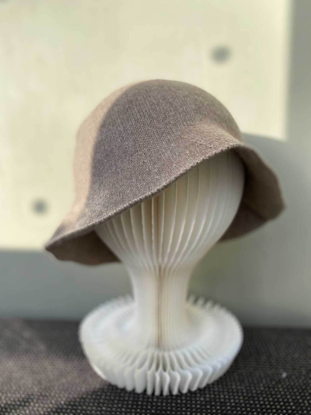 Oats & Rice Cashmere Bucket Hat | Brown