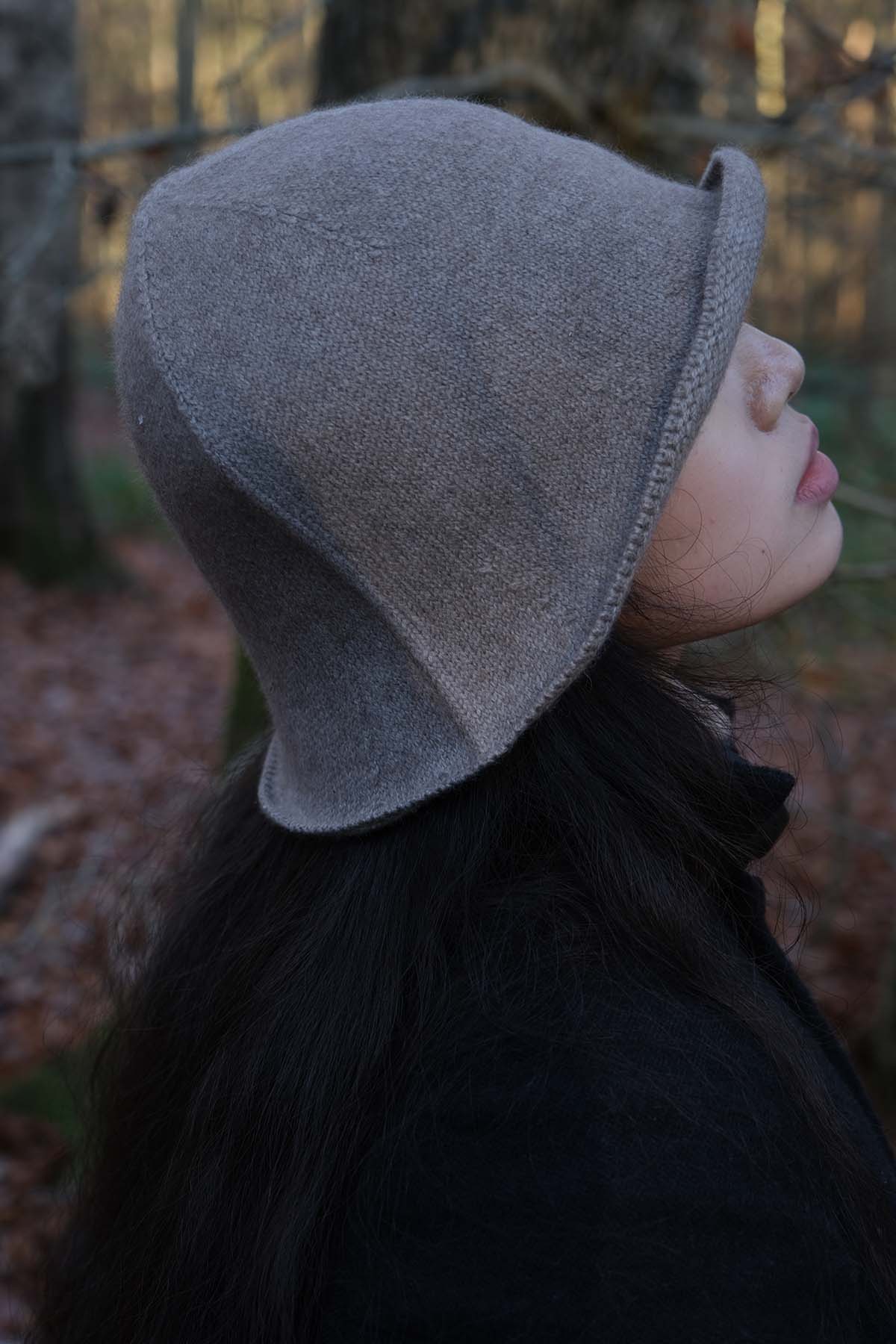 Oats & Rice Cashmere Bucket Hat | Brown