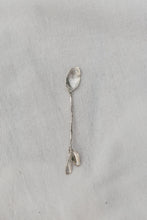 Load image into Gallery viewer, CÂPÂ Small Leaf Spoon - Silver
