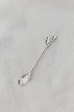 Load image into Gallery viewer, CÂPÂ Small Leaf Spoon - Silver
