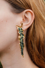 Load image into Gallery viewer, CÂPÂ Alocasia Sarian Earrings
