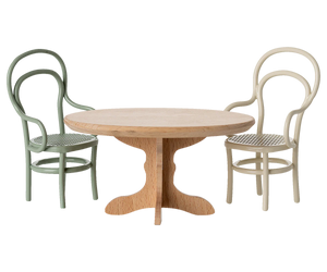 Maileg Oval Dining Table, Mouse - Nature