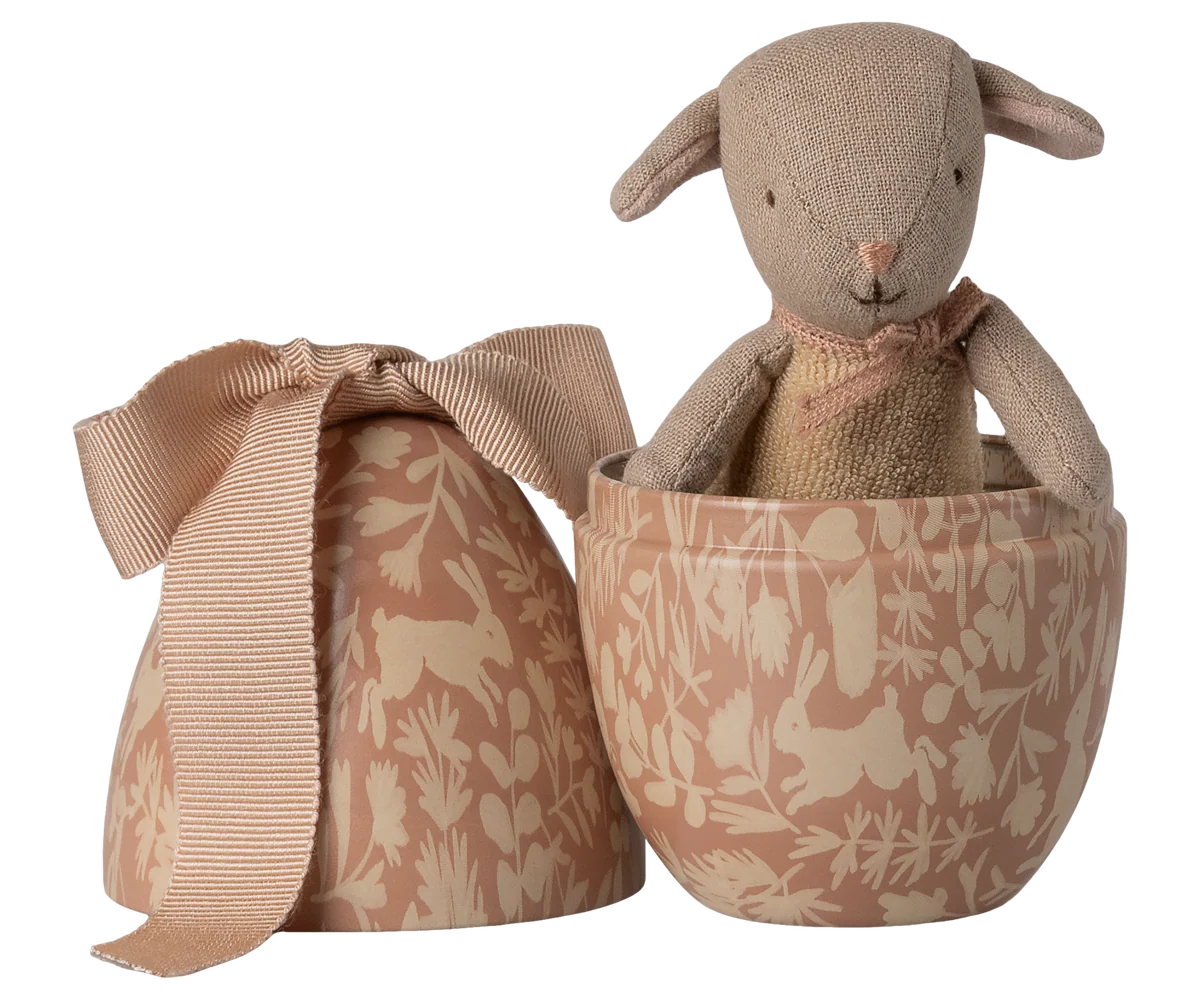 Maileg Easter Egg with Micro Lamb - Small | Powder