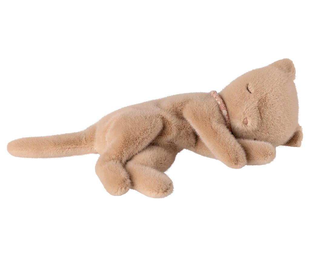 Maileg - Sleeping kitten plush | Small - Cream peach