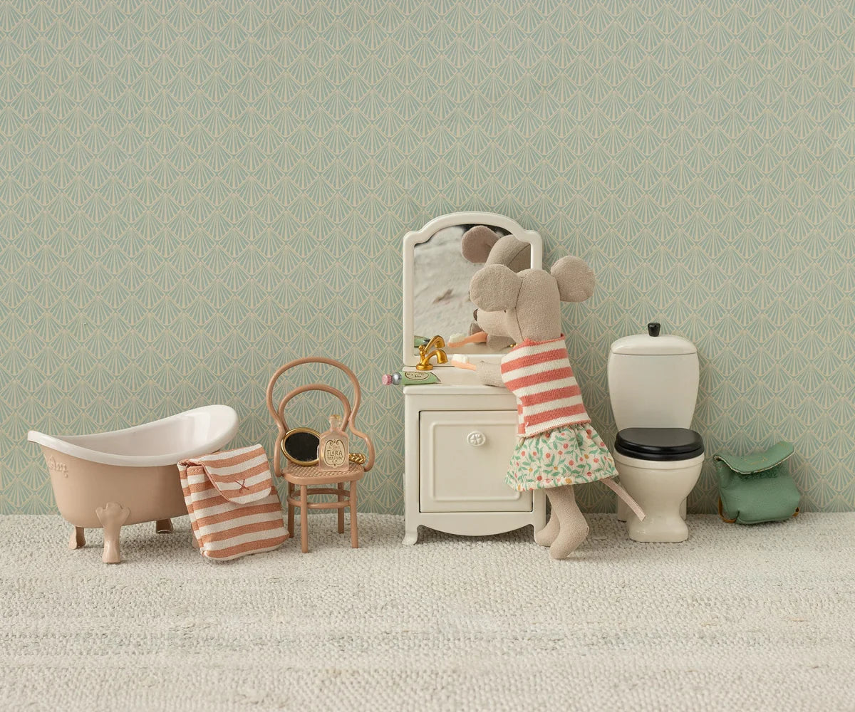 Maileg Tricycle Mouse - Big Sister | Green