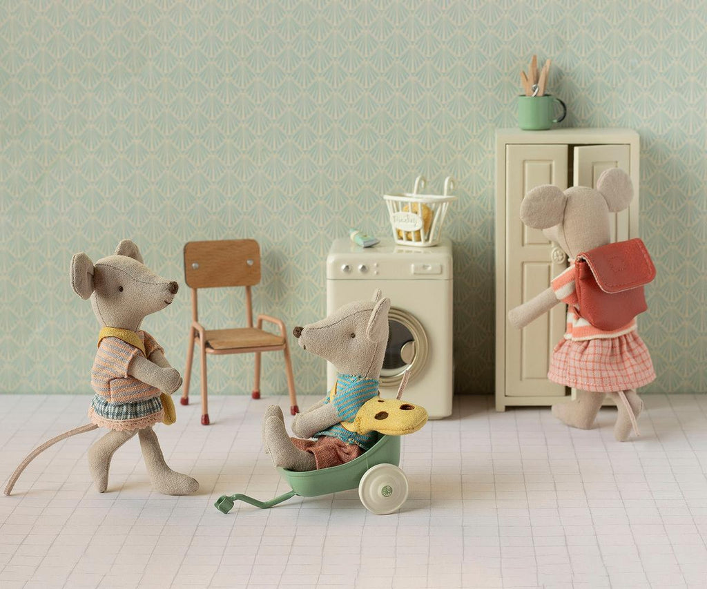 Maileg Mouse With Bag - Little Sister