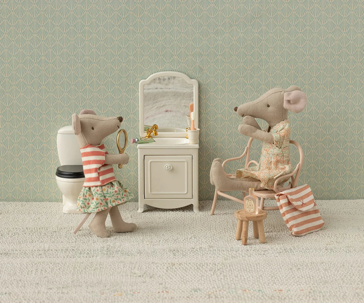 Maileg Tricycle Mouse - Big Sister | Green