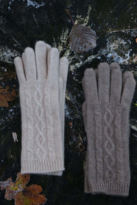 Oats & Rice Cashmere Cable Gloves | Brown