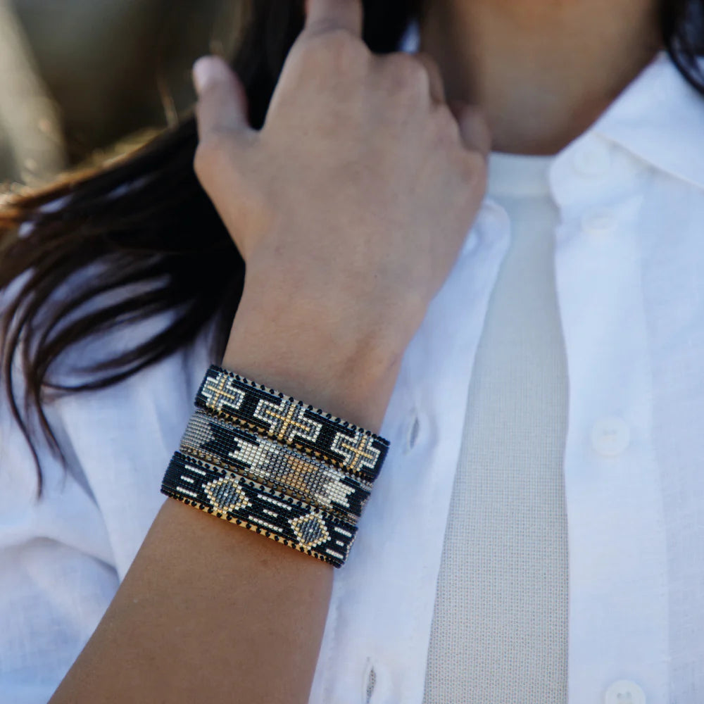 Etkie Native-American-Made Cuff - Kelly | Small