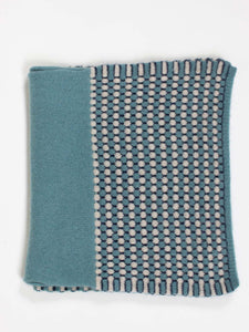 Oats & Rice Coral Keyhole Cashmere Scarf | Blue