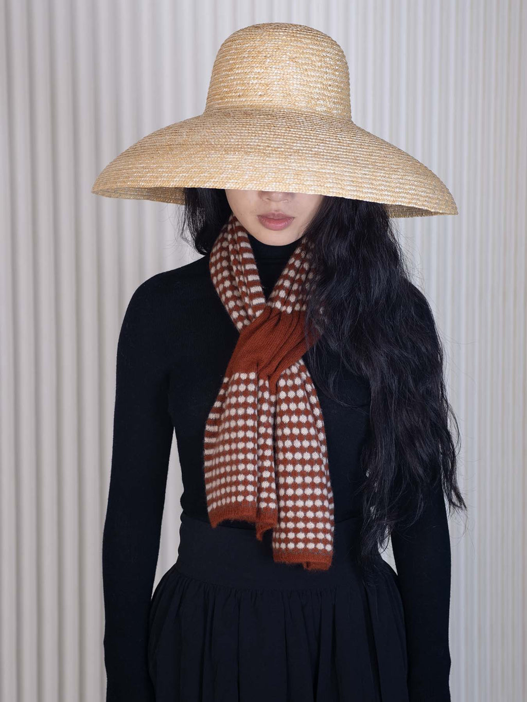 Oats & Rice Coral Keyhole Cashmere Scarf | Red