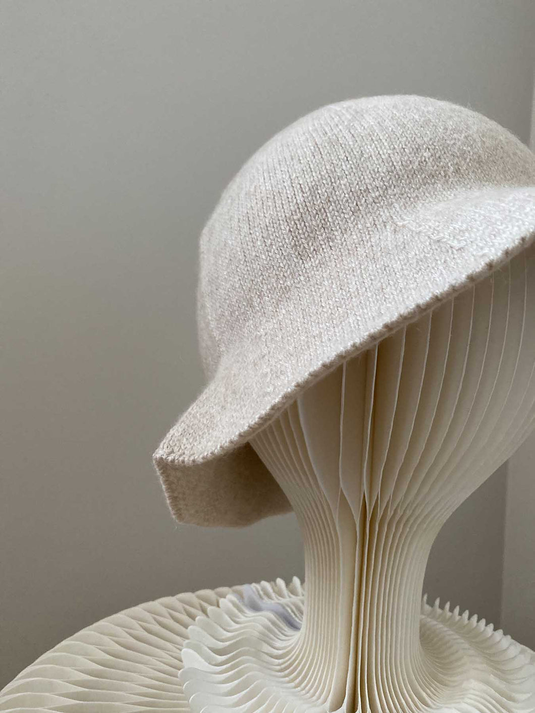 Oats & Rice Cashmere Bucket Hat | Cream