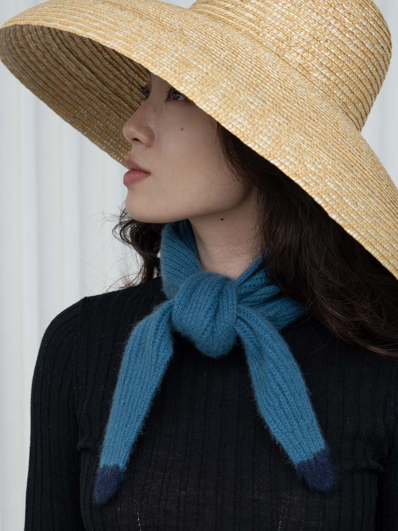 Oats & Rice Dorothy Cashmere Neck Scarf | Aegean
